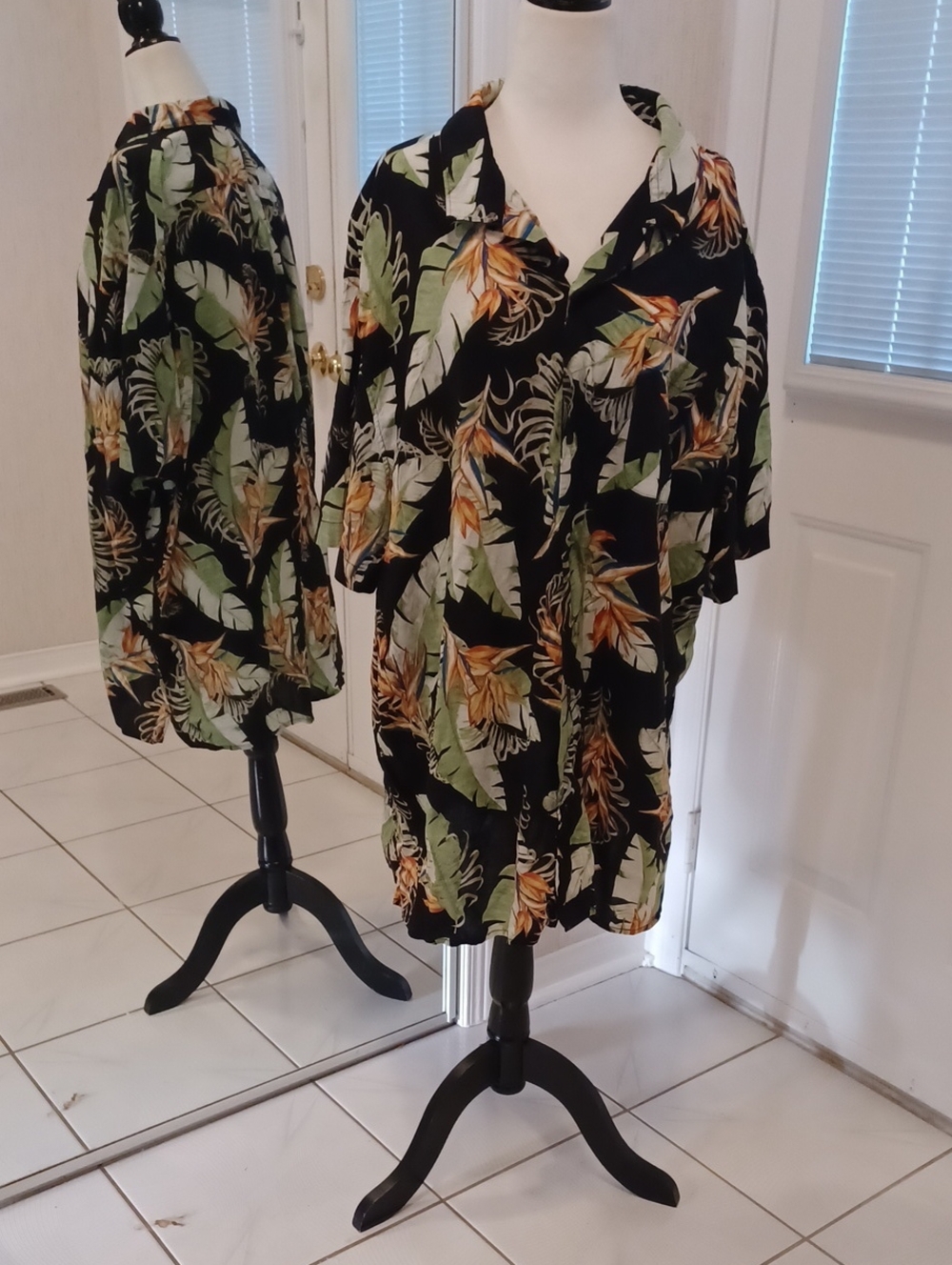4/$60 Black Tropical Print Short-Sleeve Shirt - Size 3XL